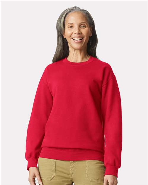 Gildan SF000 Red — on model front