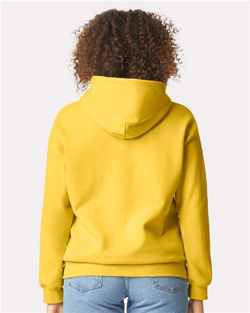 Gildan SF500 Daisy — on model back