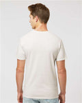 Russell Athletic 64STTM Vintage White — on model back