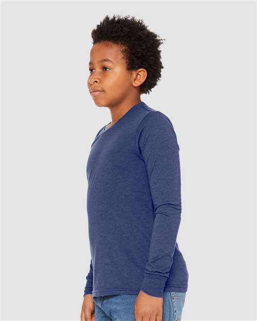 BELLA + CANVAS 3513Y Navy Triblend — on model side