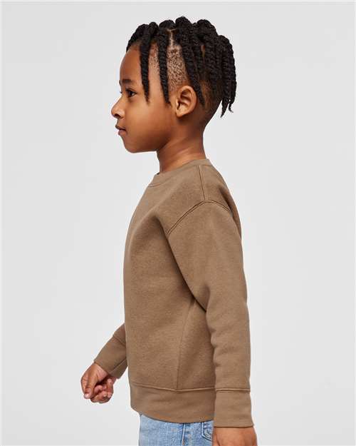 Rabbit Skins 3317 Coyote Brown — on model side