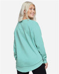 LAT 3525 Chill — on model back
