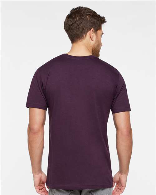 LAT 6901 Plum — on model back