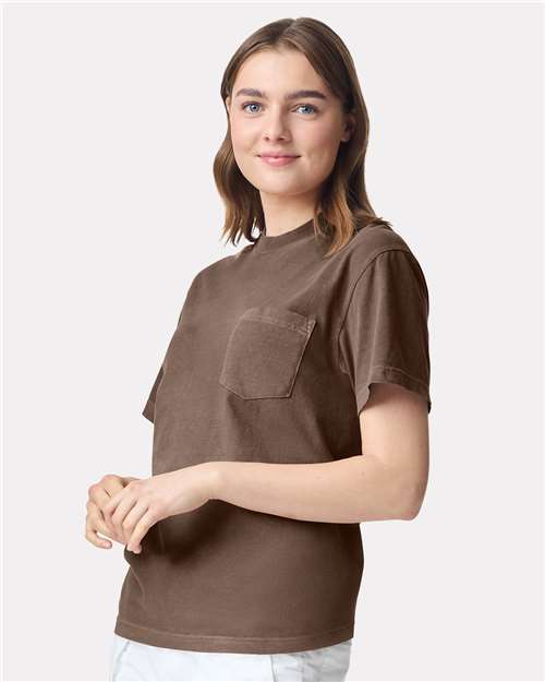 Comfort Colors 6030 Espresso — on model side