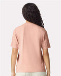Comfort Colors 6030 Peachy — on model back