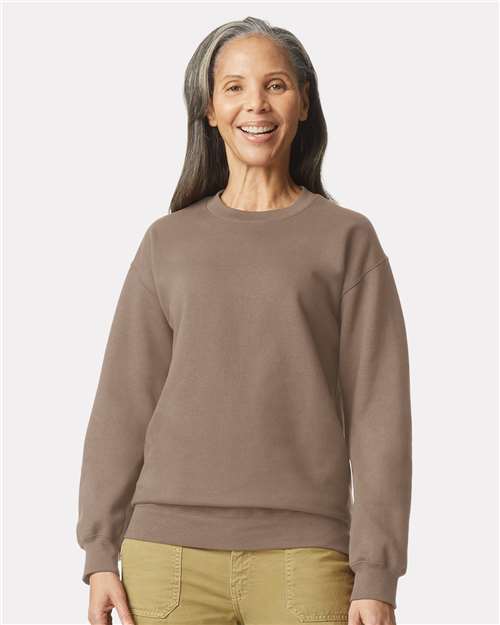 Gildan SF000 Brown Savana — on model front