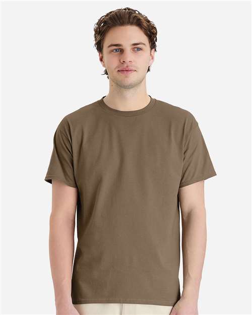 Hanes 5280 Coyote Brown — on model front