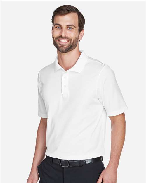 Devon & Jones DG20 White — on model side