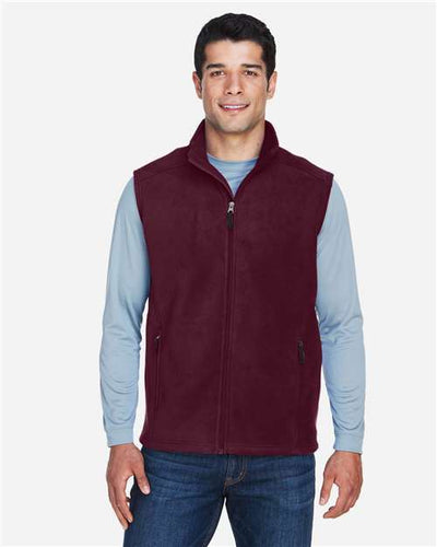 CORE365 88191 Burgundy — on model front