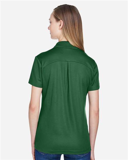 Devon & Jones DG20W Forest — on model back