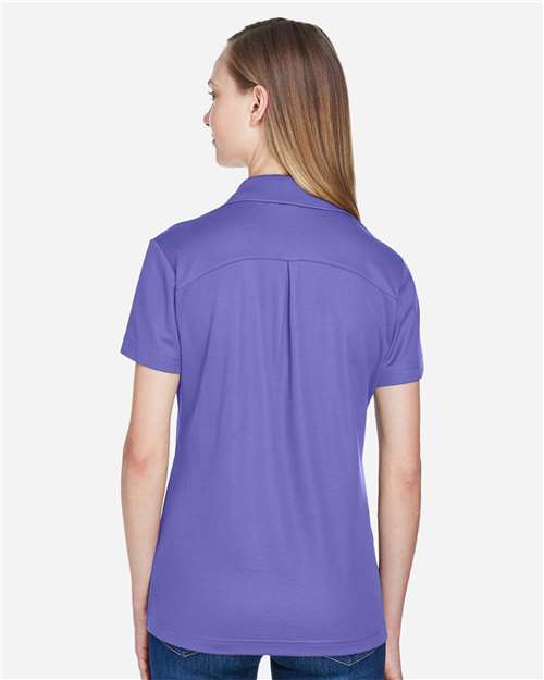 Devon & Jones DG20W Grape — on model back