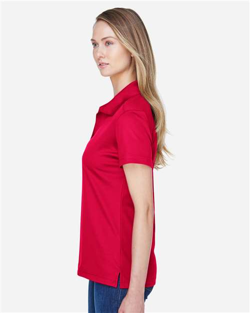 Devon & Jones DG20W Red — on model side