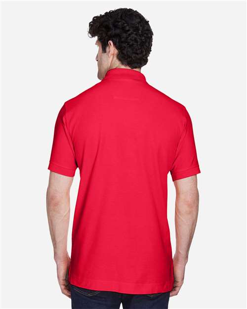 Devon & Jones D100 Red — on model back