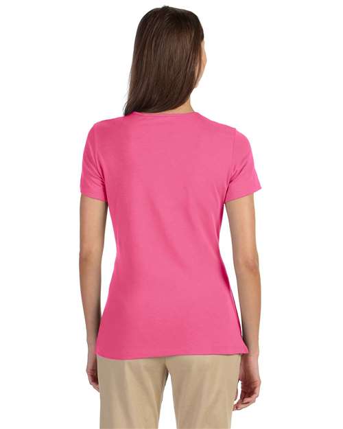 Devon & Jones DP182W Charity Pink — on model back