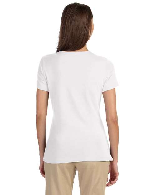 Devon & Jones DP182W White — on model back