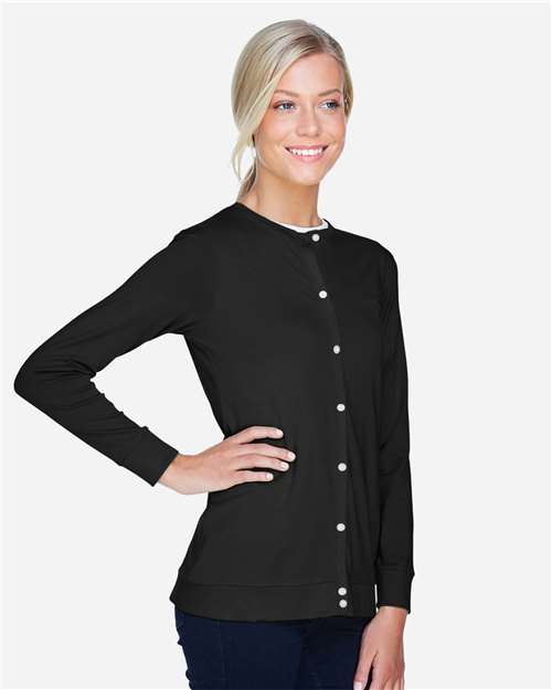 Devon & Jones DP181W Black — on model side