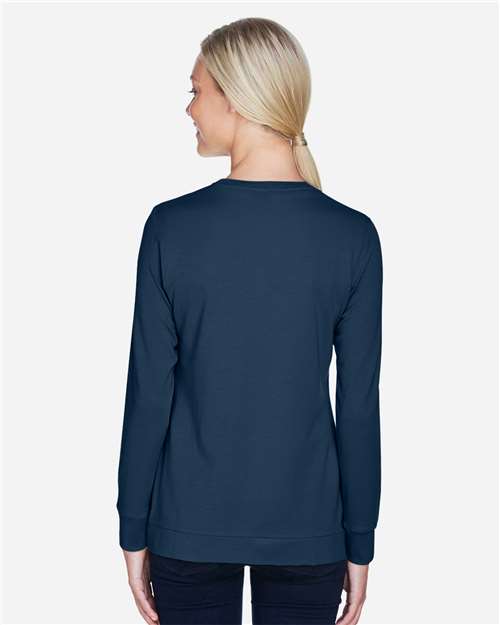 Devon & Jones DP181W Navy — on model back