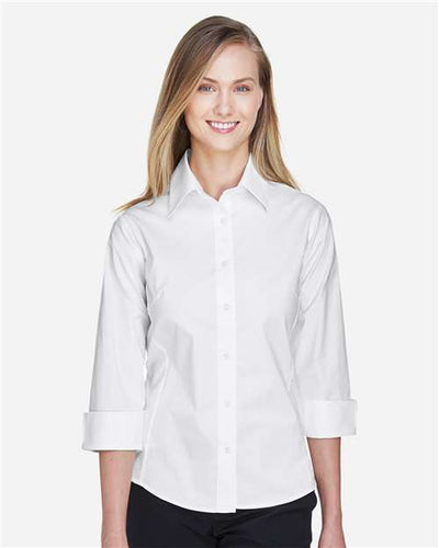 Devon & Jones DP625W White — on model front