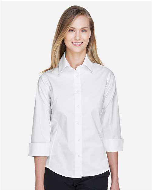 Devon & Jones DP625W White — on model front