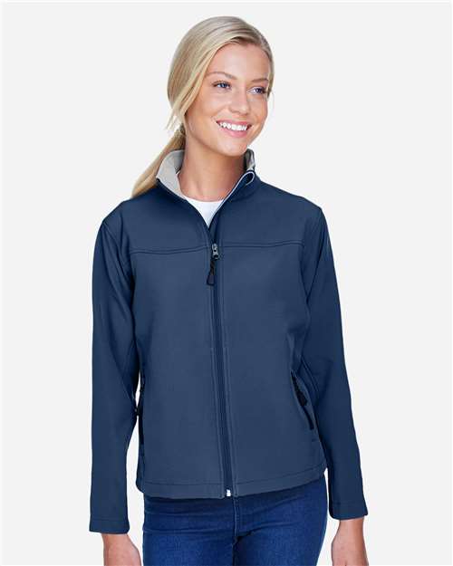 Devon & Jones D995W Navy — on model front