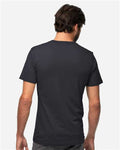 econscious EC1075 Black — on model back