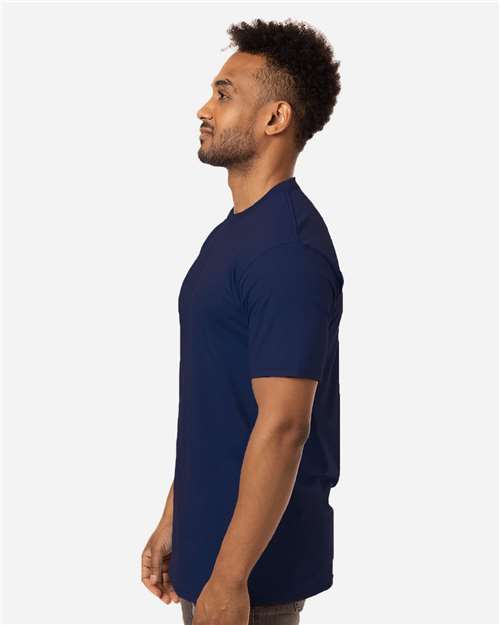 econscious EC1075 Navy — on model side