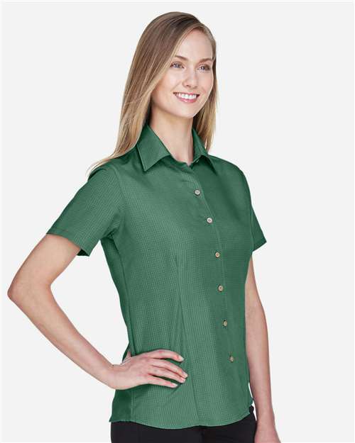 Harriton M560W Palm Green — on model side