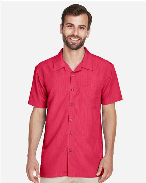 Harriton M560 Parrot Red — on model front