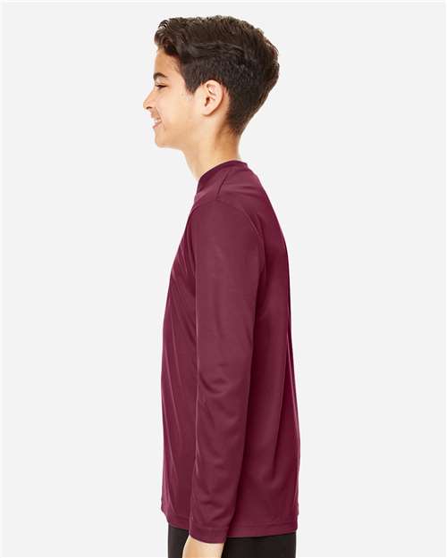 Team 365 TT11YL Sport Maroon — on model side