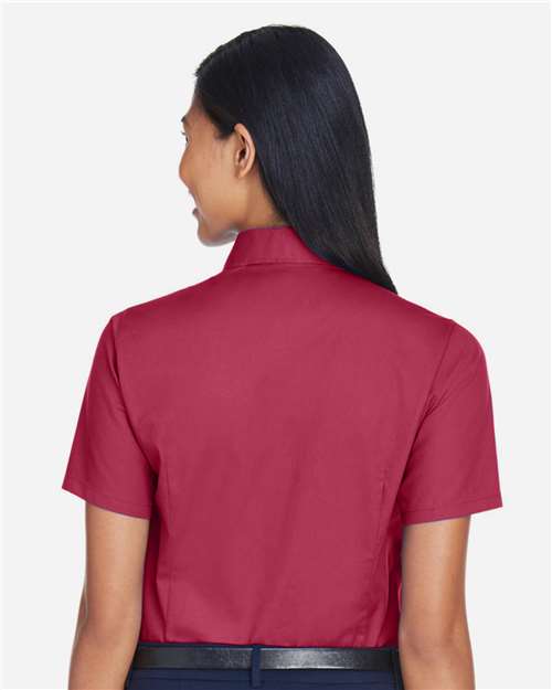 Harriton M500SW Wine — on model back