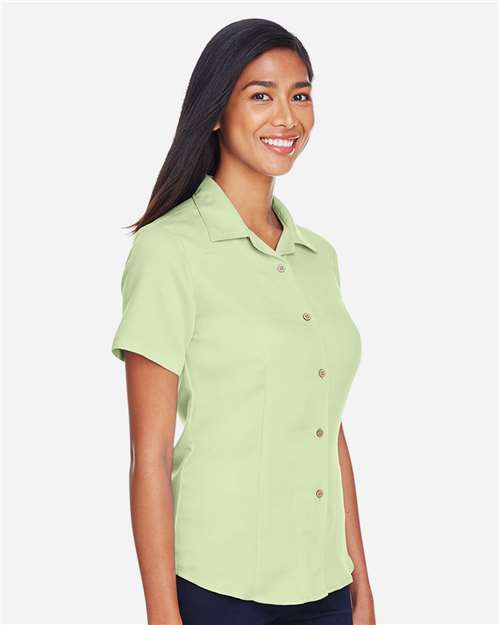 Harriton M570W Green Mist — on model side