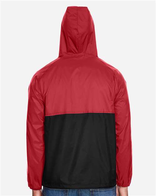 Harriton M750 Red/ Black — on model back