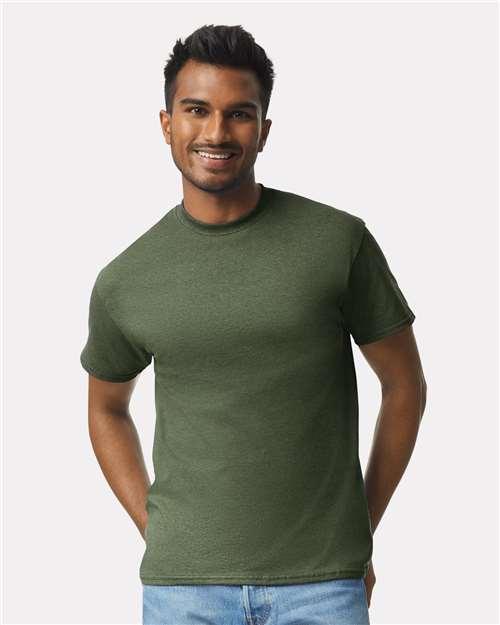 Gildan 2000 Military Green — on model front