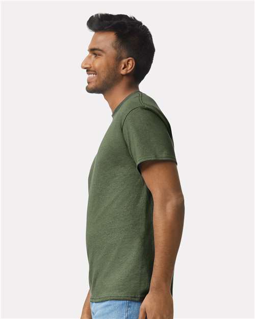 Gildan 2000 Military Green — on model side