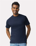 Gildan 2000 Navy — on model front