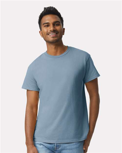 Gildan 2000 Stone Blue — on model front