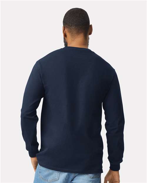 Gildan 2410 Navy — on model back