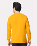 Gildan 2400 Gold — on model back