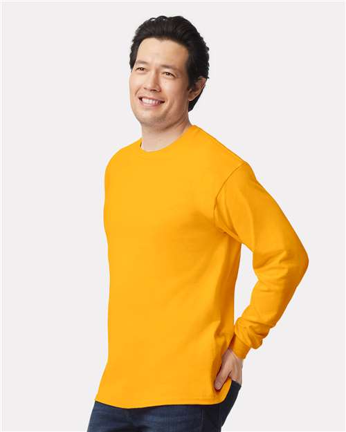 Gildan 2400 Gold — on model side