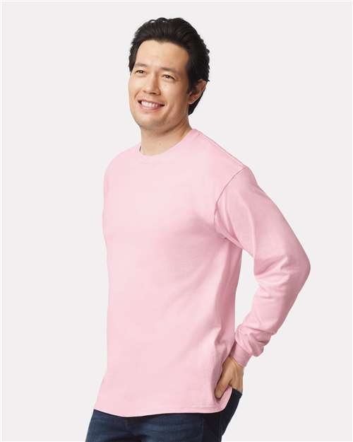 Gildan 2400 Light Pink — on model side