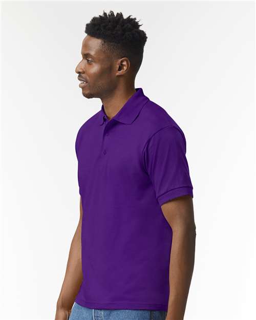 Gildan 8800 Purple — on model side