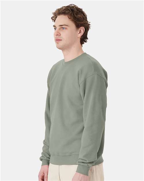 Hanes P160 Stonewashed Green — on model side