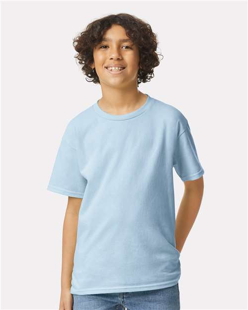 Gildan 2000B Light Blue — on model front