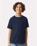 Gildan 2000B Navy — on model front