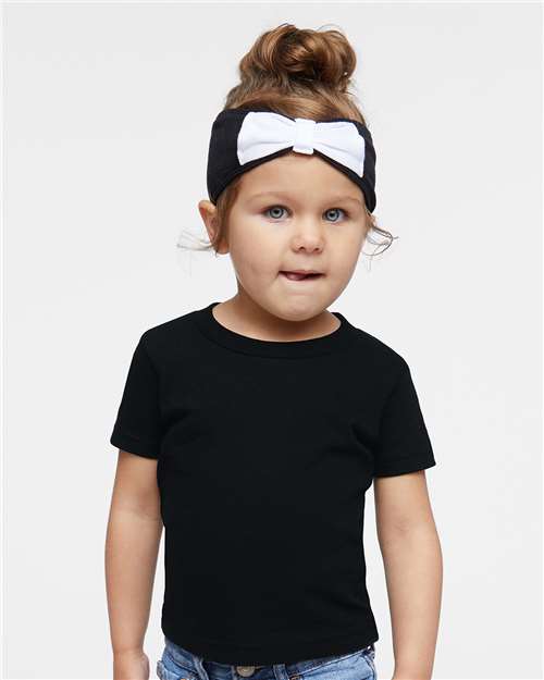 Rabbit Skins 3401 Black — on model front