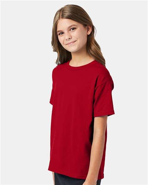 Hanes 5370 Deep Red — on model side