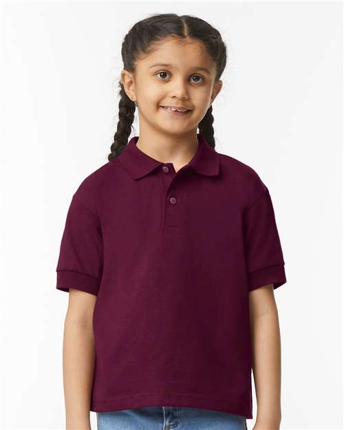 Gildan 8800B Maroon — on model front