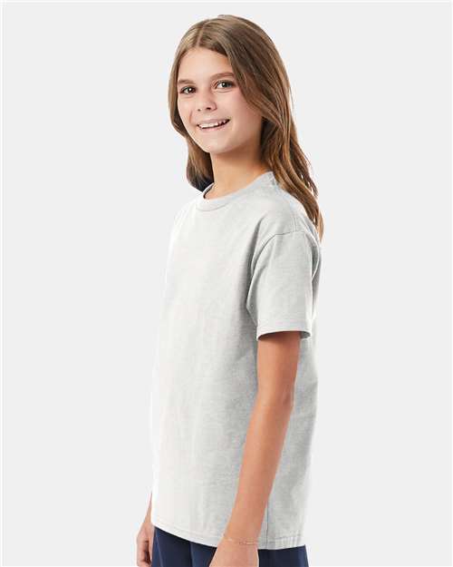 Hanes 5450 Ash — on model side
