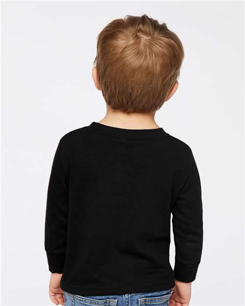 Rabbit Skins 3311 Black — on model back