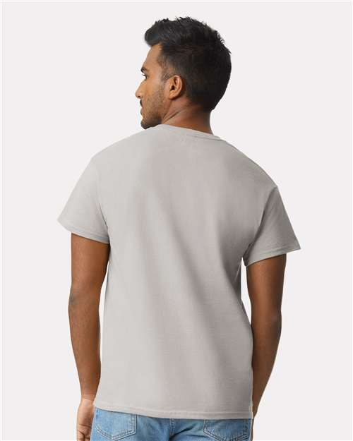 Gildan 2000 Ice Grey — on model back